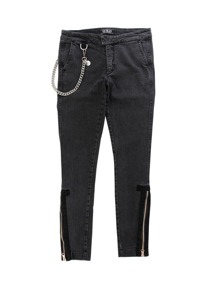 13.19.23 Love All Ways Iris Chain Zipper Jean