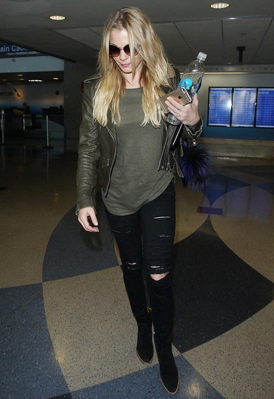 Frame Denim Le Color Ripped Jean As Seen On Leann Rimes