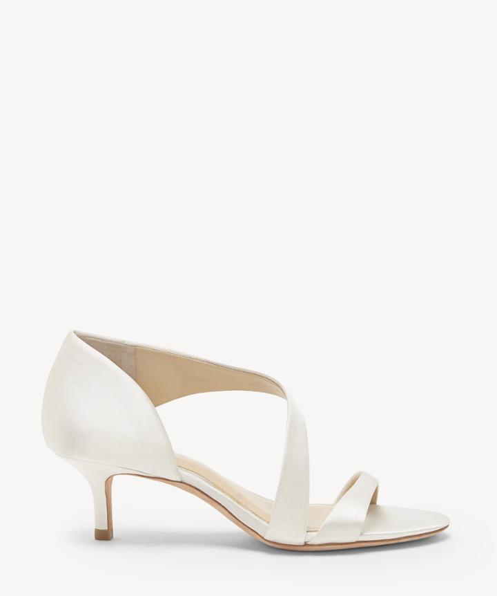 Imagine Imagine Women's Karlyn Low Heels Sandals Ivory Size 10 Satin From Sole Society