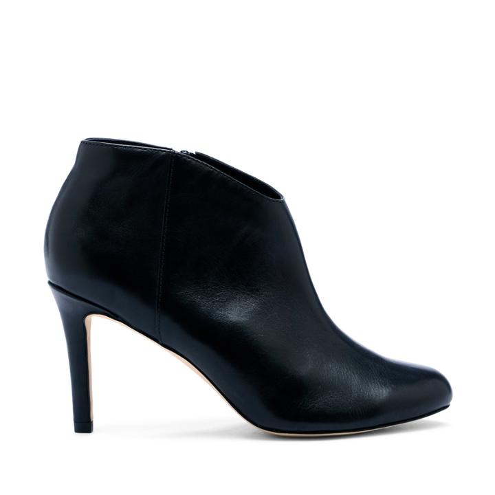 Sole Society Sole Society Daphne Dressy Bootie - Black