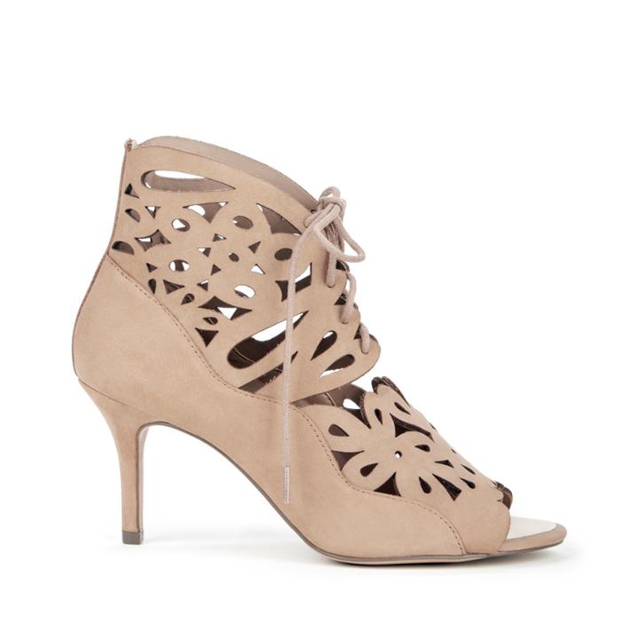 Sole Society Sole Society Juniper Lasercut Sandal - Nude
