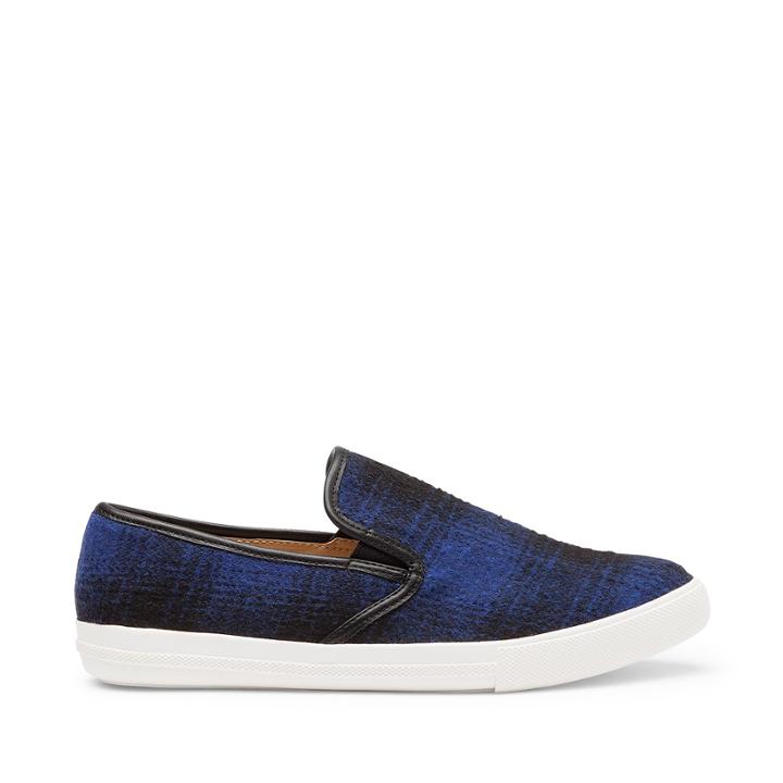 Sole Society Sole Society Noe Pointed Toe Sneaker - Black Blue