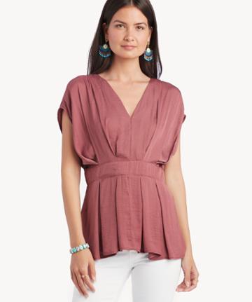 Vince Camuto Vince Camuto Women's Extend Shoulder Cinch Waist Rumple Blouse In Color: Summer Rose Size Xs From Sole Society