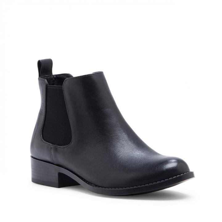 Sole Society Sole Society Noa Chelsea Bootie - Black