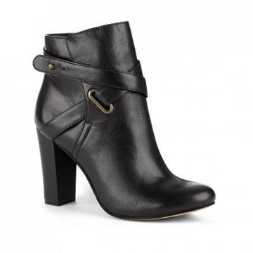 Solesociety Kaila Block Heel Bootie - Black