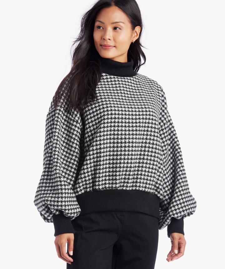 J.o.a. J.o.a. Women's Cocoon Sweater In Color: Black/white Size Xs From Sole Society