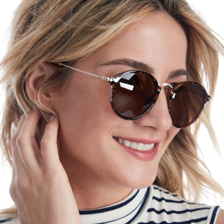 Sole Society Sole Society Frieda Round Sunglasses W/ Notched Bridge - Tortoise-one Size