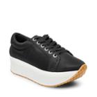 Besty Black