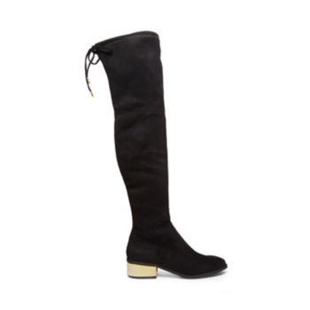 Novella Black