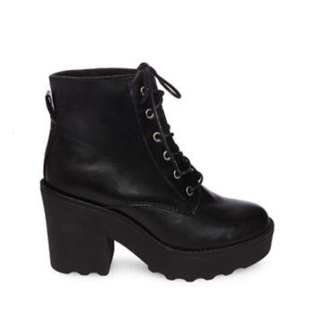 Gusto Black Leather