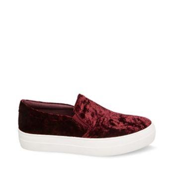 Gills-v Burgundy Velvet