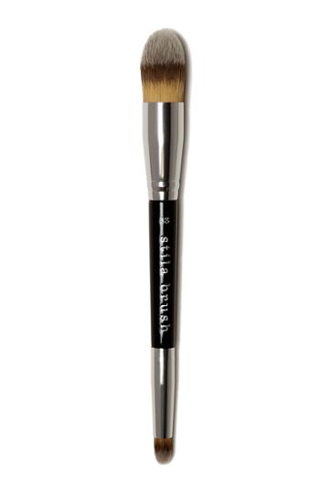 #33 One Step Complexion Brush
