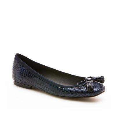 Stuart Weitzman Tulipbow