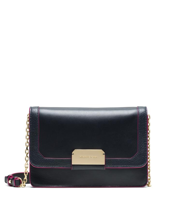 Stuart Weitzman Eastsdchainwallet