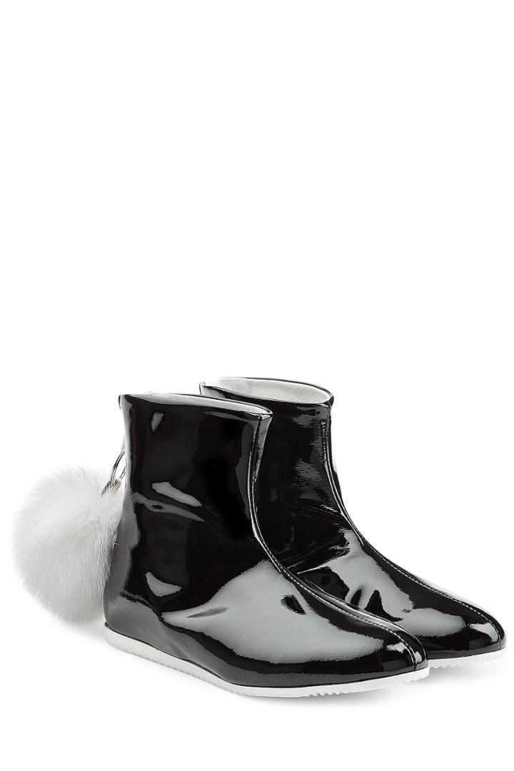 Joshua Sanders Joshua Sanders Patent Leather Boots With Fur Pom-pom - Black