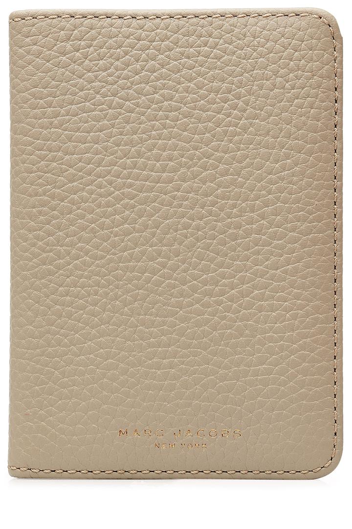Marc Jacobs Marc Jacobs Leather Gotham Passport Cover - Beige
