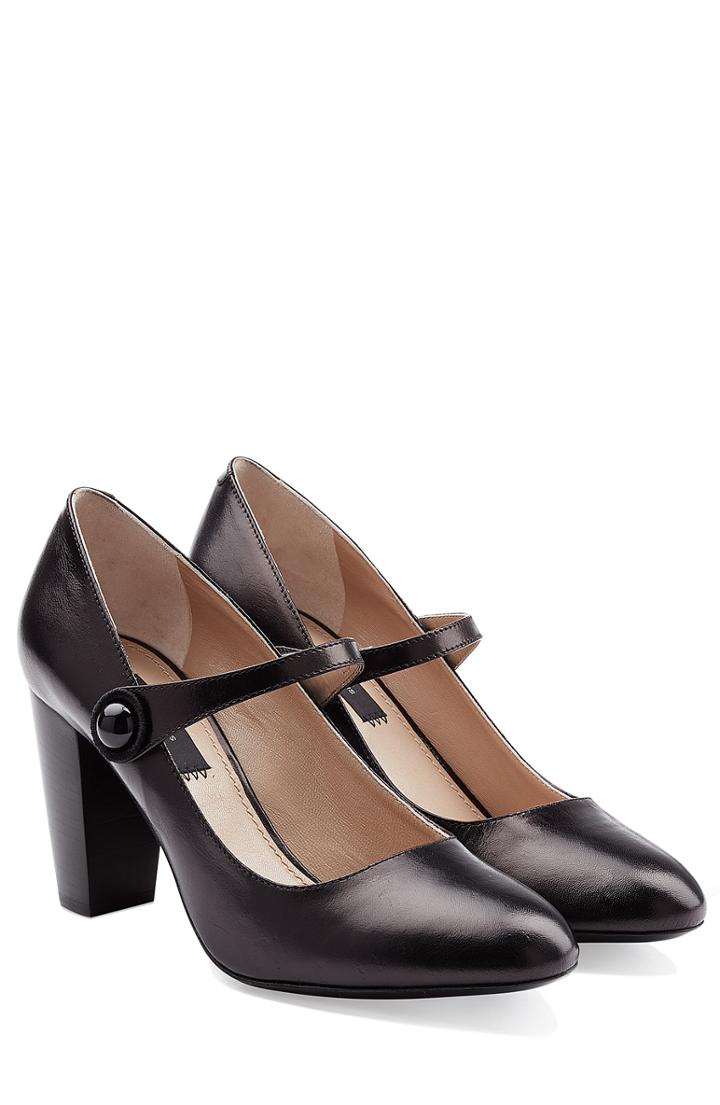 Marc Jacobs Leather Mary-jane Pumps