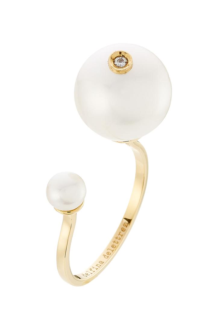 Delfina Delettrez Delfina Delettrez 18kt Yellow Gold Pearl Piercing Ring With Diamond