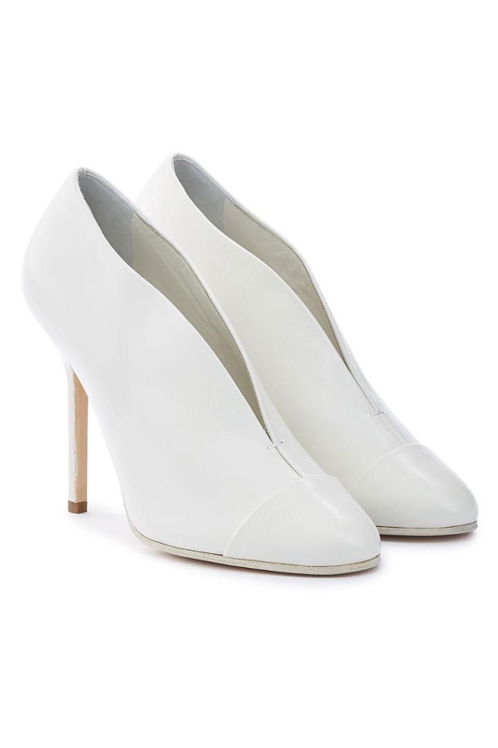 Victoria Beckham Victoria Beckham New Pin Leather Pumps