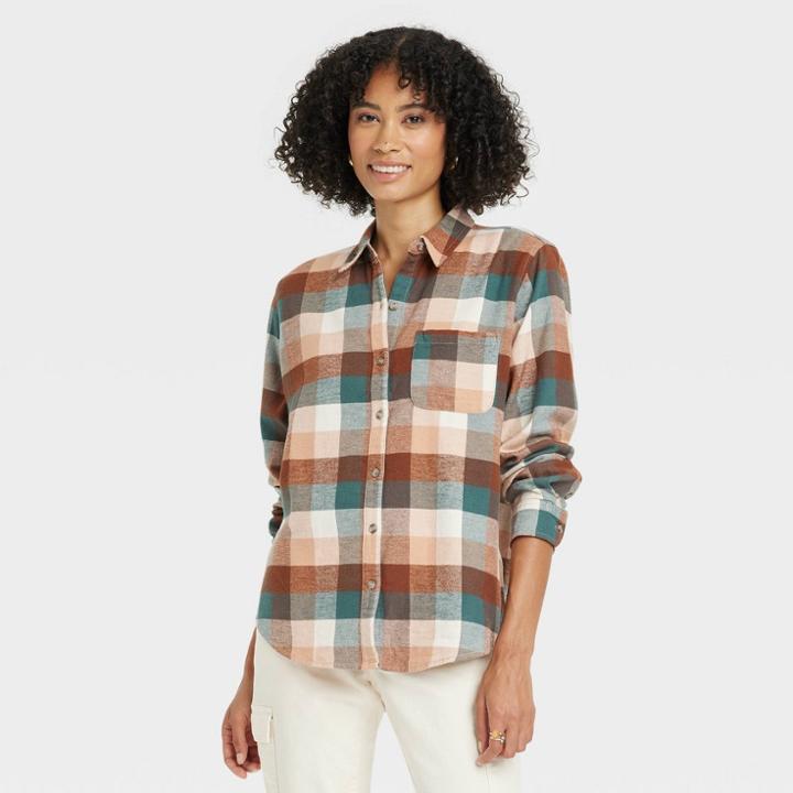 Women's Relaxed Fit Long Sleeve Flannel Button-down Shirt - Universal Thread Brown Plaid