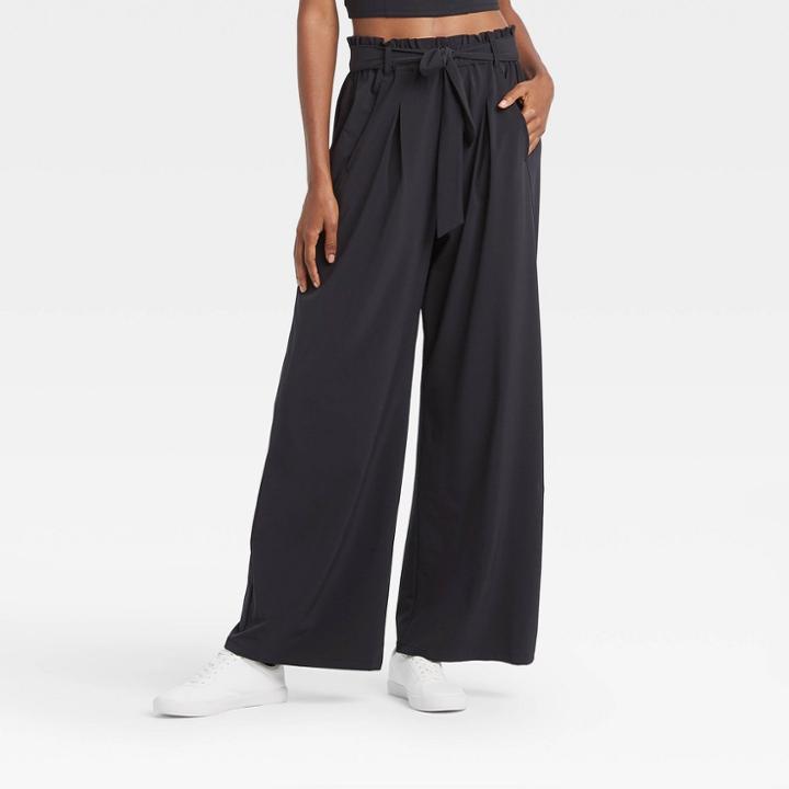 Women's Stretch Woven Wide Leg Pants 29.5 - All In Motion Black S, Women's,