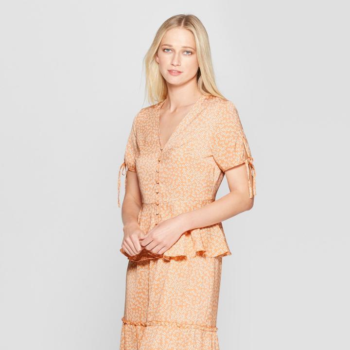Women's Floral Print Short Tie Sleeve Button Detail Peplum Top - Who What Wear Orange