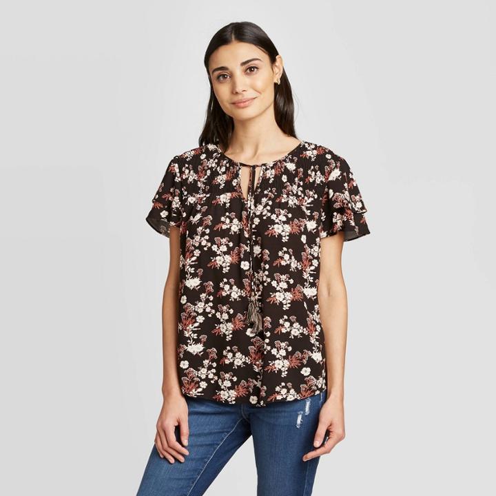 Women's Floral Print Short Sleeve Crewneck Blouse - Knox Rose Black
