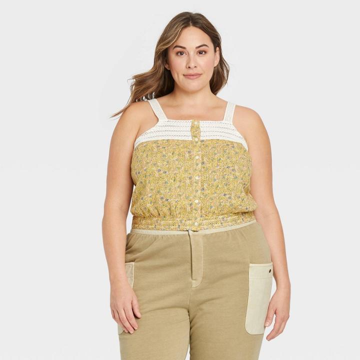 Women's Plus Size Button-front Cropped Tank Top - Universal Thread Yellow Floral