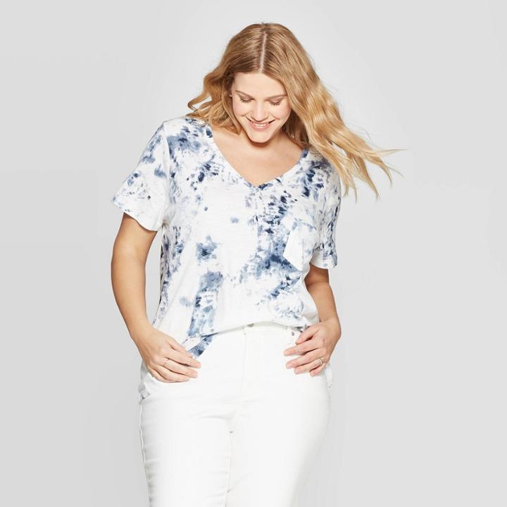 Women's Plus Size Short Sleeve V-neck Pocket T-shirt - Universal Thread Blue