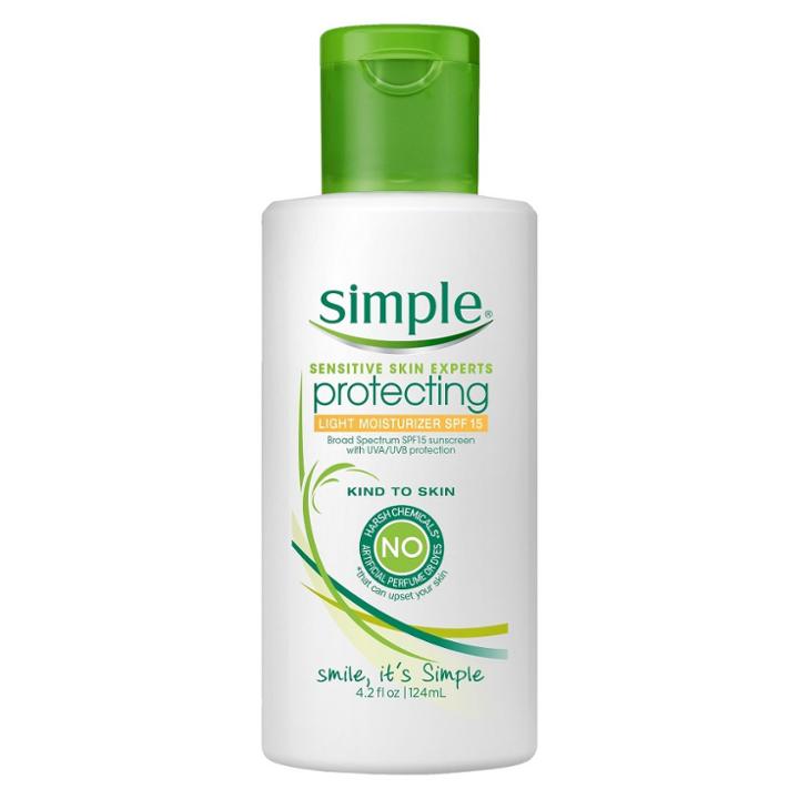 Simple Protecting Light Moisturizer