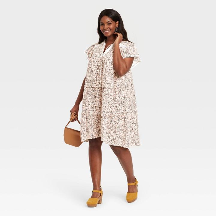 Women's Plus Size Floral Print Flutter Short Sleeve Knit Tiered Dress - Knox Rose Ivory