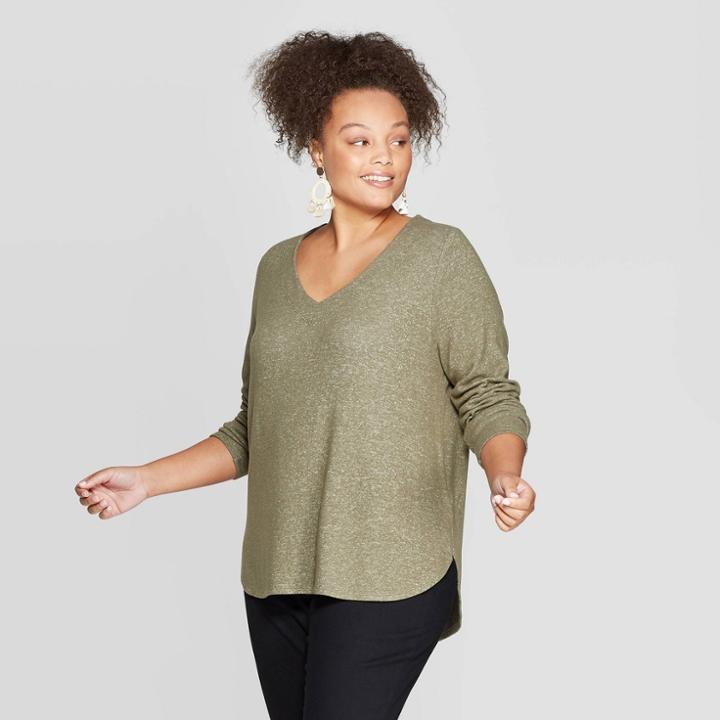 Women's Plus Size Long Sleeve V-neck Cozy Top - Ava & Viv Olive Heather