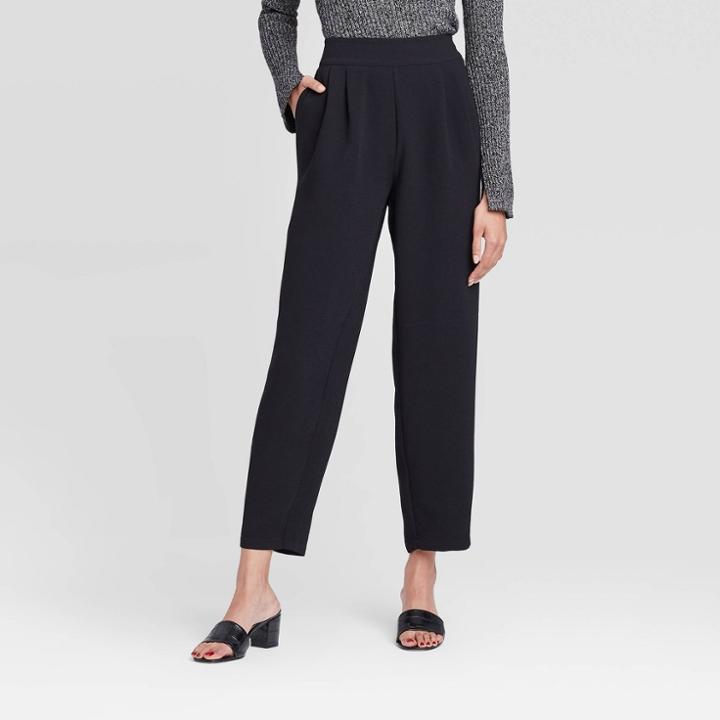 Women's Mid-rise Straight Leg Ankle Length Carrot Pants - Who What Wear Black