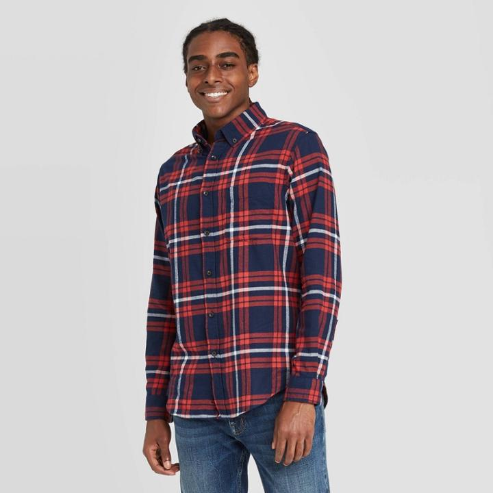 Men's Standard Fit Long Sleeve 1-pocket Flannel Button-down Shirt - Goodfellow & Co Red Velvet
