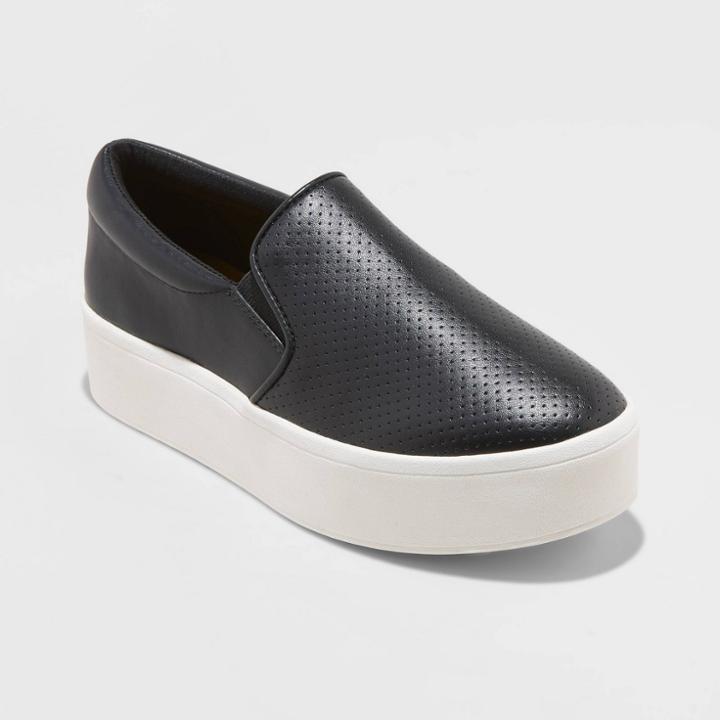 Women's Kensley Faux Leather Platform Slip On Sneakers - Universal Thread Black