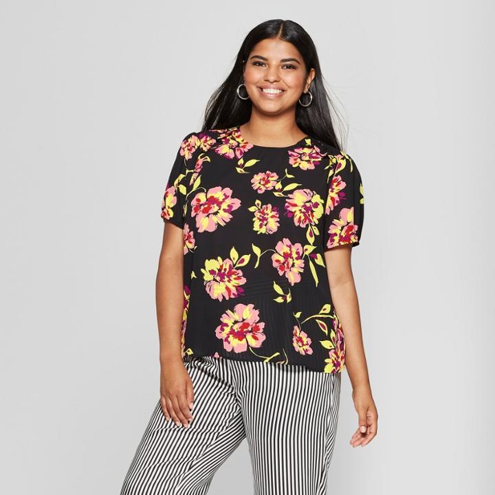 Women's Plus Size Floral Print Short Sleeve Boxy Ruffle T-shirt - Who What Wear Black 2x, Black Floral