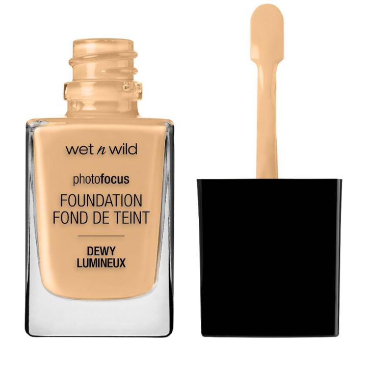 Wet N Wild Photo Focus Dewy Foundation - Buff Bisque
