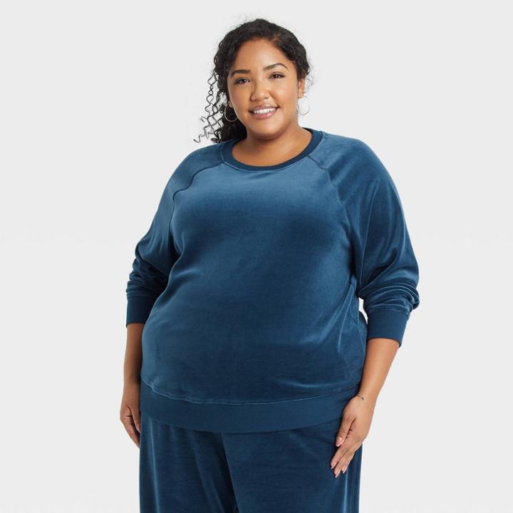 Women's Plus Size Velour Pullover Sweatshirt - Ava & Viv Navy Blue X
