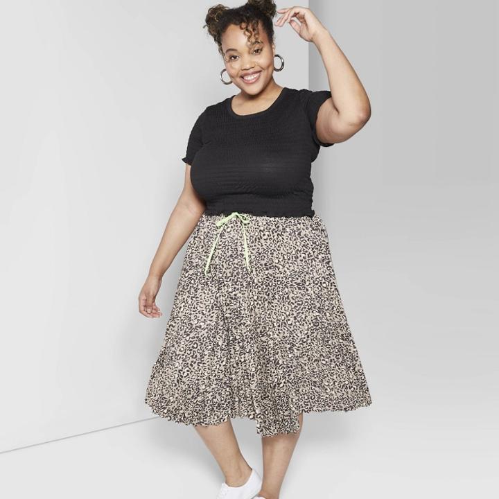 Women's Plus Size Short Sleeve Scoop Neck Smocked T-shirt - Wild Fable Black