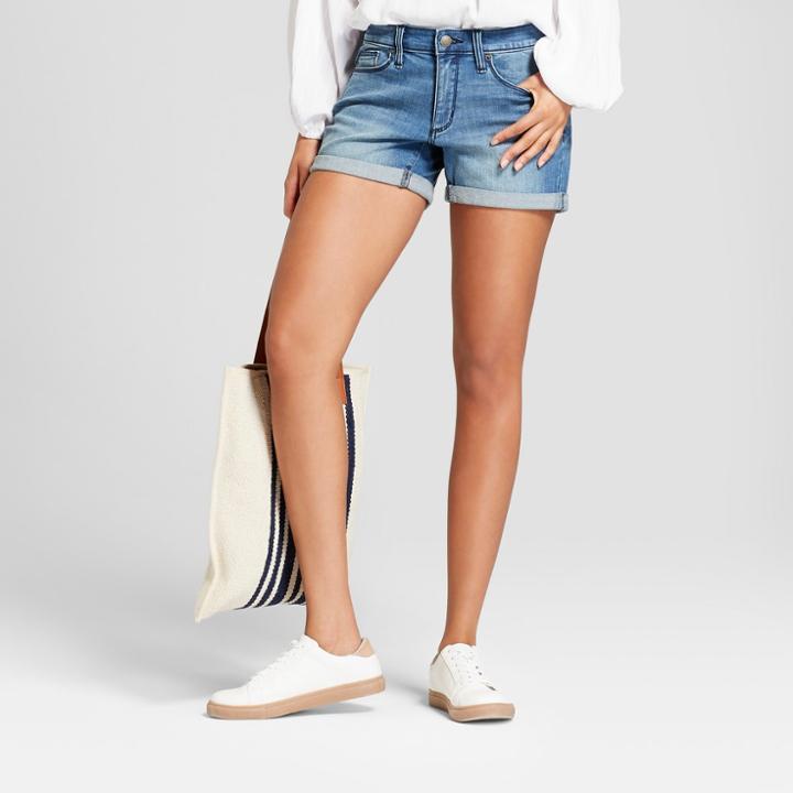 Women's Mid-rise Midi Jean Shorts - Universal Thread Medium Wash