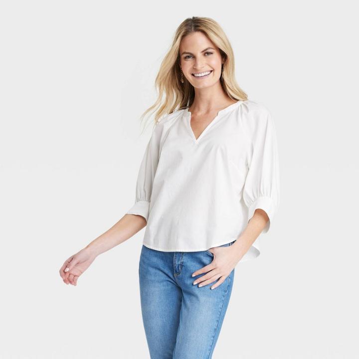 Women's Long Sleeve Pullover Blouse - Universal Thread White