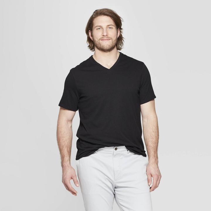 Men's Tall Regular Fit Short Sleeve Lyndale V-neck T-shirt - Goodfellow & Co Black