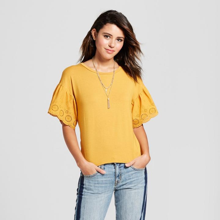 Women's Short Sleeve Ruffle Eyelet Sleeve Top - Lily Star (juniors') Yellow