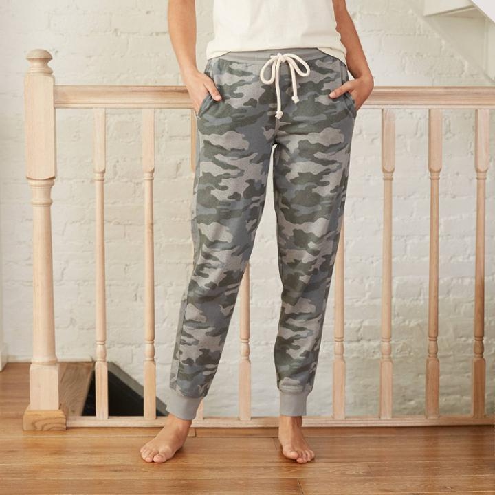 Women's Camo Print Mid-rise Jogger Pants - Universal Thread Dark Green