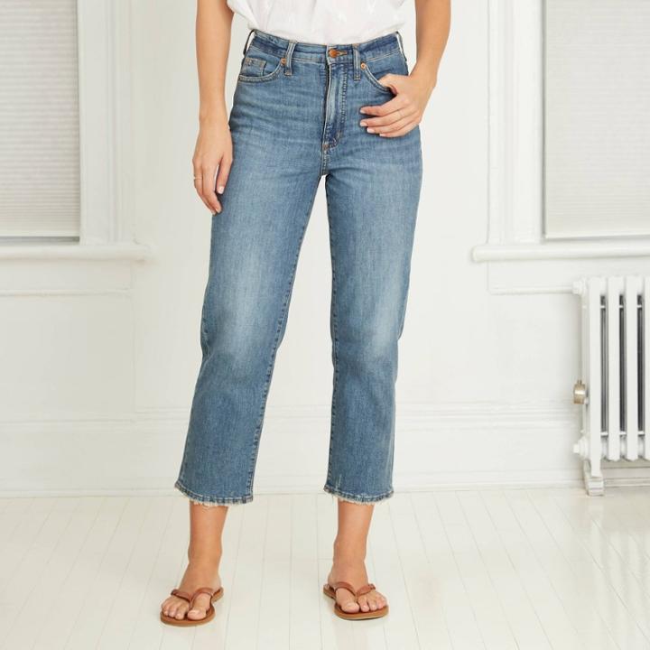 Women's Super High-rise Vintage Straight Jeans - Universal Thread Dark Wash