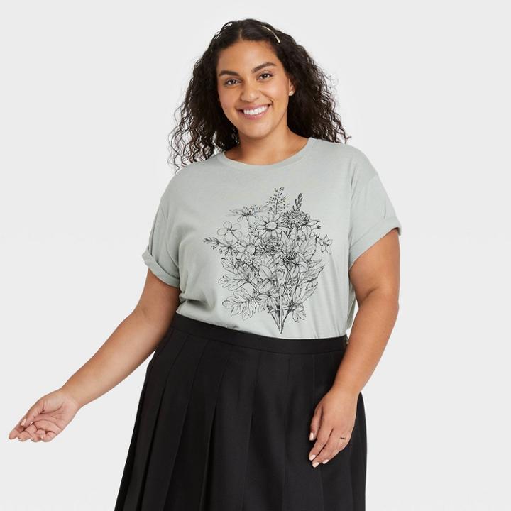 Fifth Sun Women's Plus Size Kindness Short Sleeve Graphic T-shirt - Green Floral