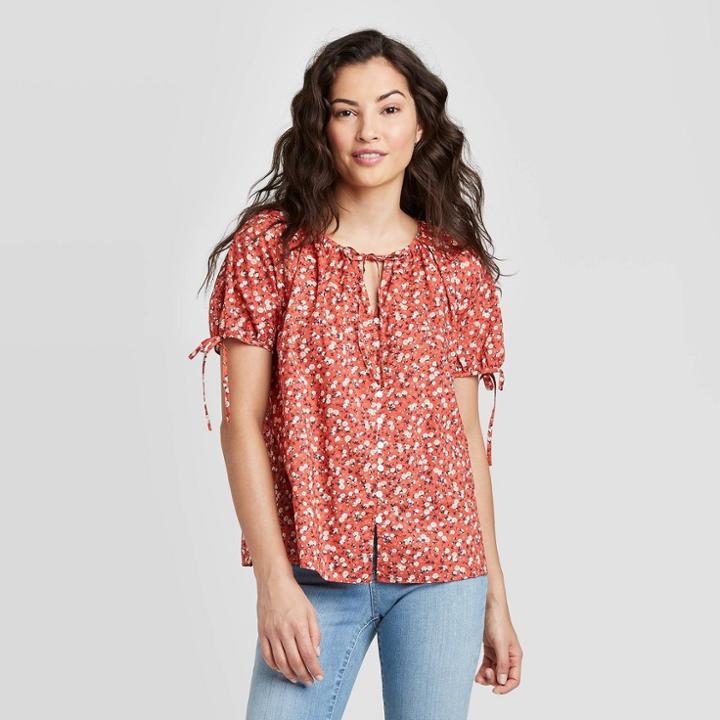 Women's Floral Print Short Sleeve V-neck Button-front Top - Universal Thread Red