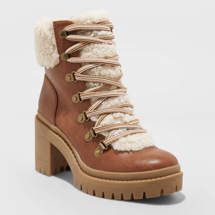 Women's Aubrie Heeled Hiking Boots - Universal Thread Cognac