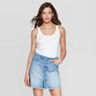 Women's Sleeveless Crewneck Tank Top - Universal Thread White