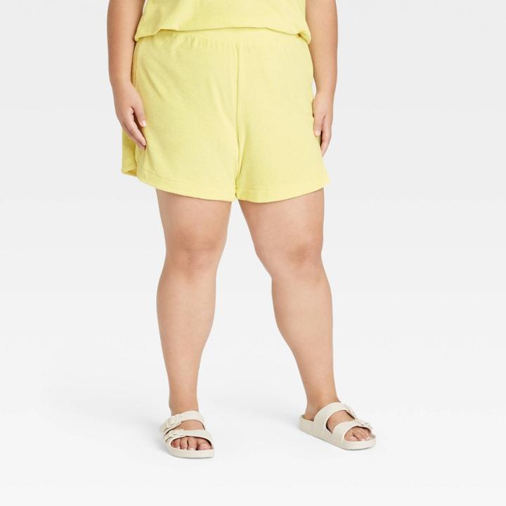Women's Plus Size Mid-rise Pull-on Shorts - A New Day Yellow